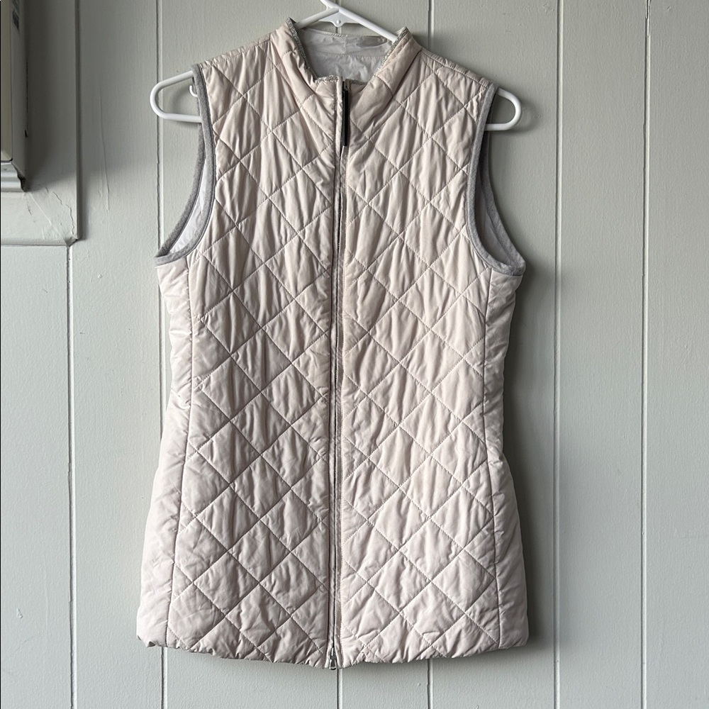 Fabiana filipina Sleeveless Quilted Vest in Light Beige